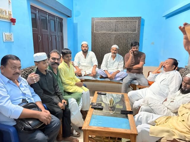 Ajay Munshi's continued community service in Mallawan
